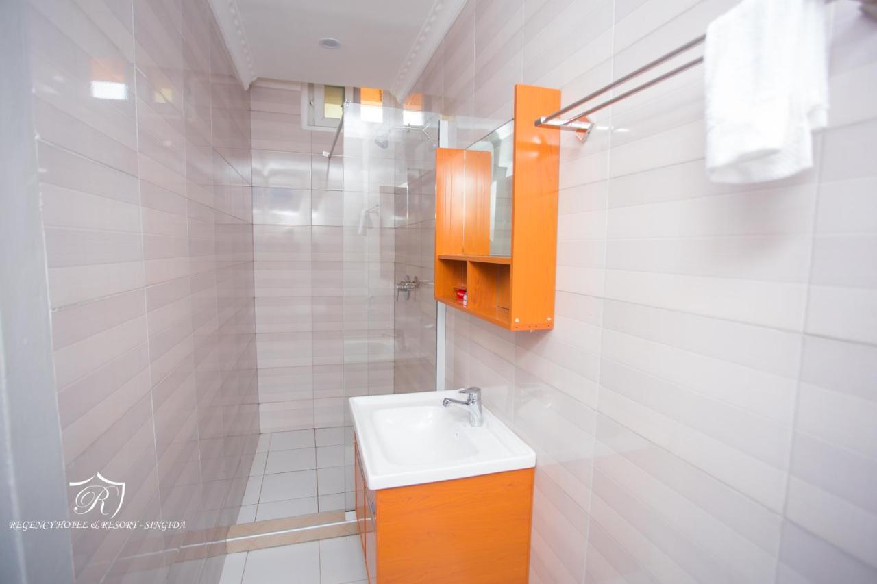 Regency Resort Singida Екстер'єр фото