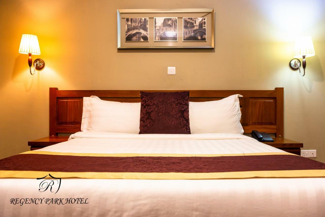 Regency Resort Singida Екстер'єр фото