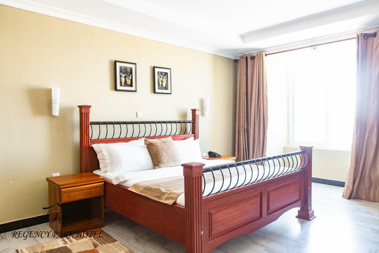 Regency Resort Singida Екстер'єр фото