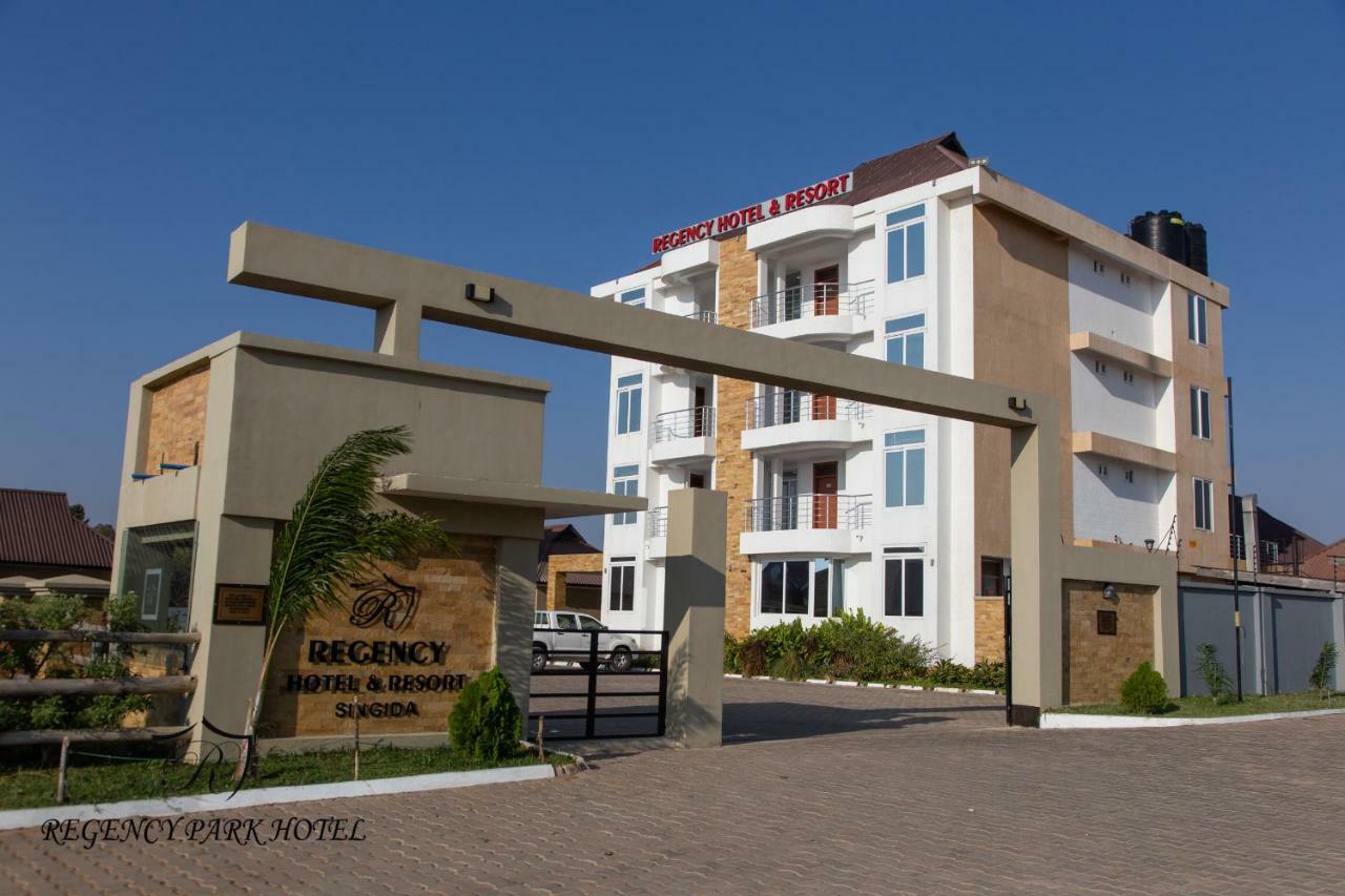 Regency Resort Singida Екстер'єр фото