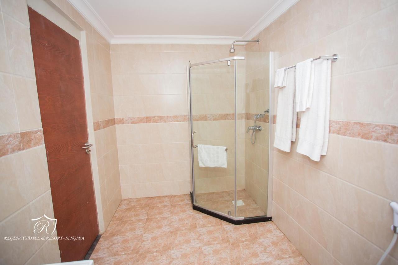 Regency Resort Singida Екстер'єр фото