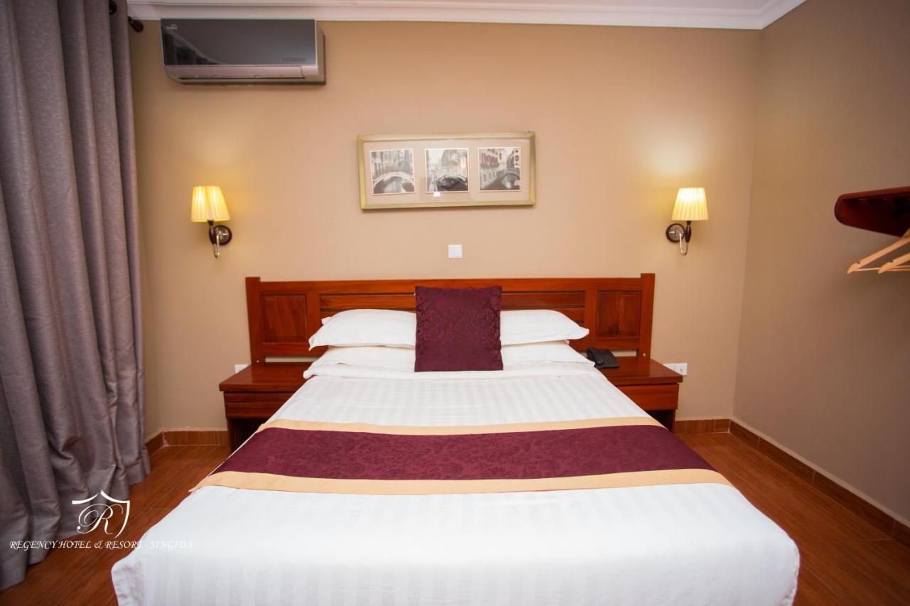 Regency Resort Singida Екстер'єр фото