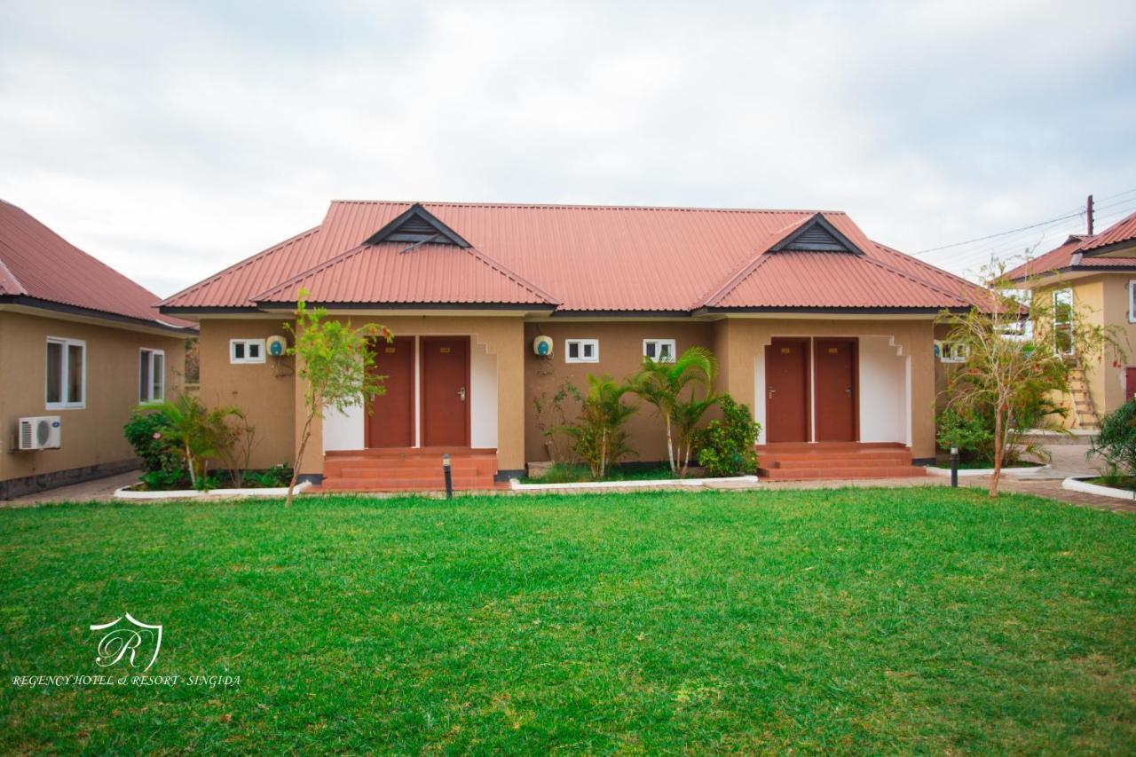 Regency Resort Singida Екстер'єр фото